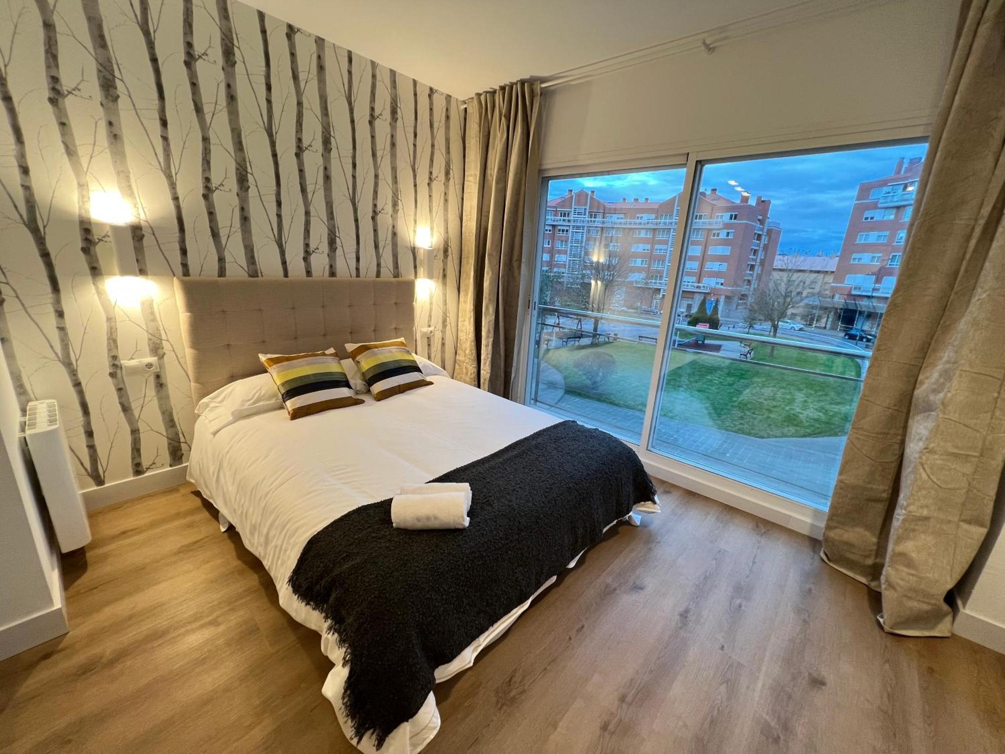 Bizi Bilbao I,Ii,Iii Apartment ภายนอก รูปภาพ
